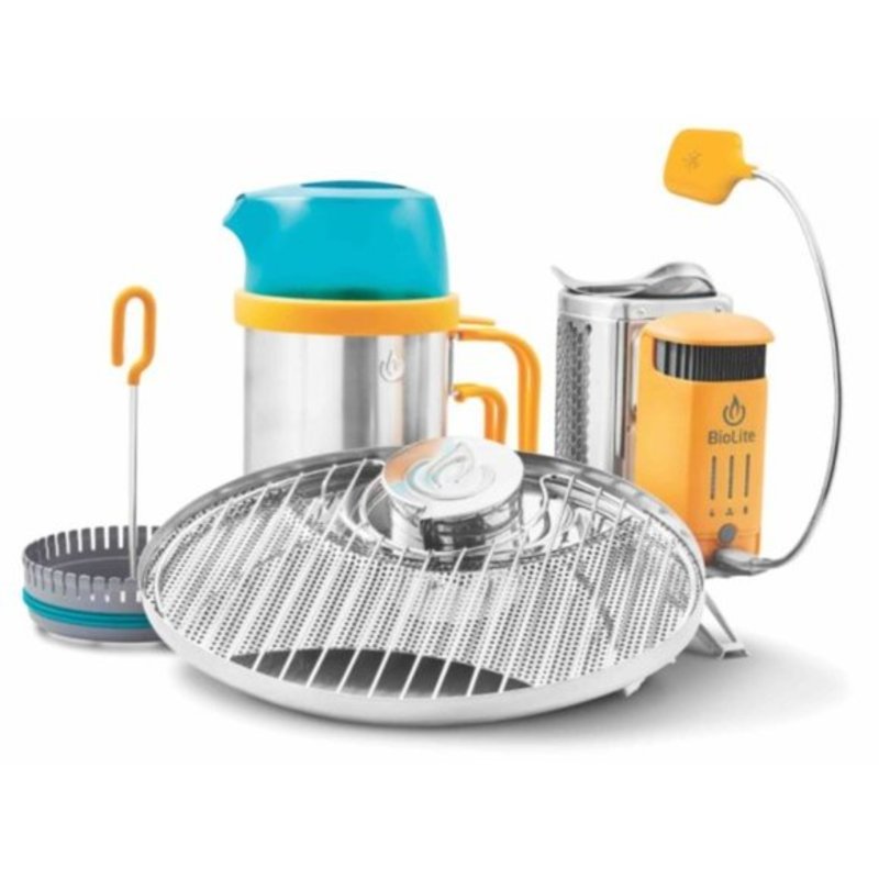 BioLite CampStove 2+ Bundle mit KettlePot, PortableGrill, CoffeePress und FlexLight 100